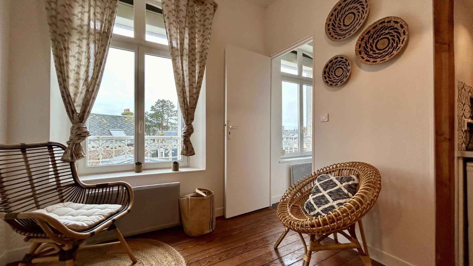 Belle Echappee Villa Крот Екстериор снимка